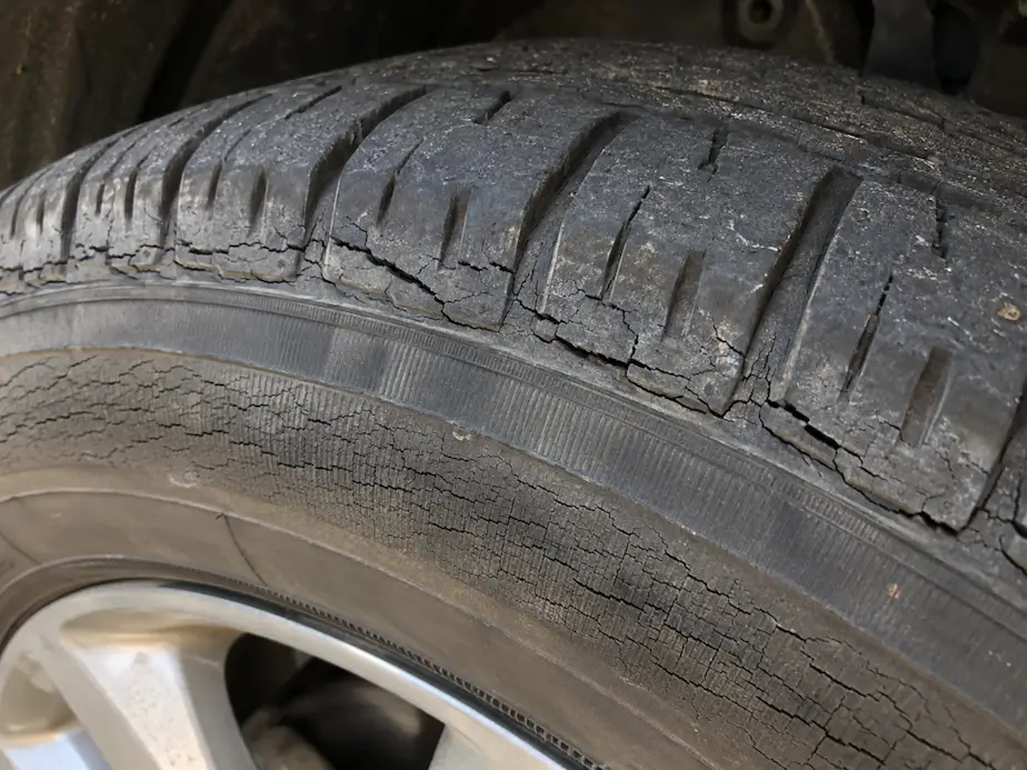 sidewall cracked